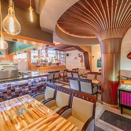 Hotel Havana 洛兹尼察 外观 照片