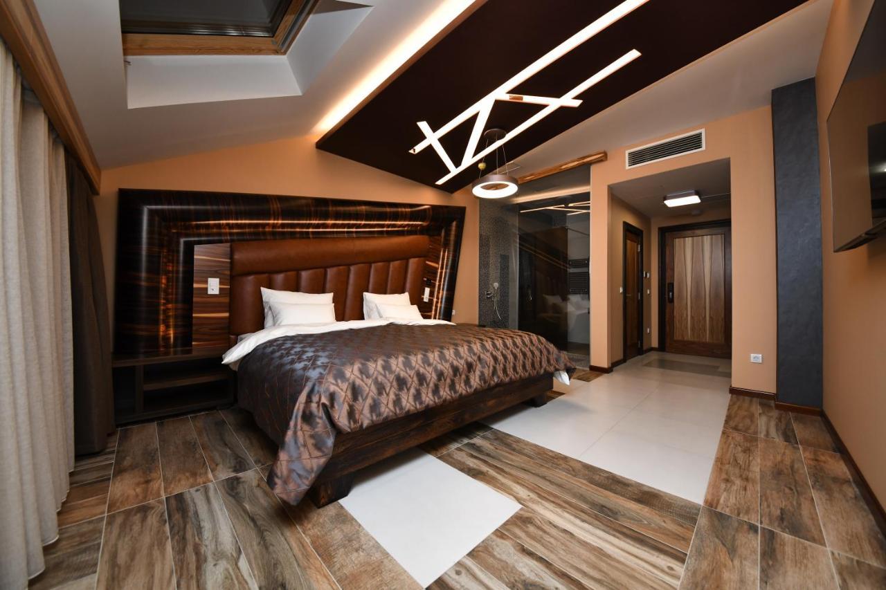 Hotel Havana 洛兹尼察 外观 照片