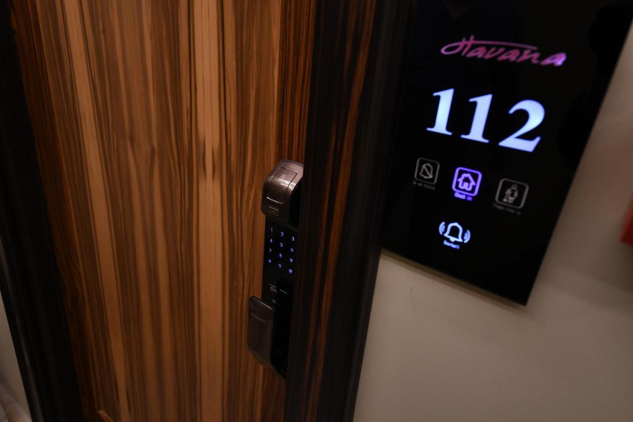 Hotel Havana 洛兹尼察 外观 照片