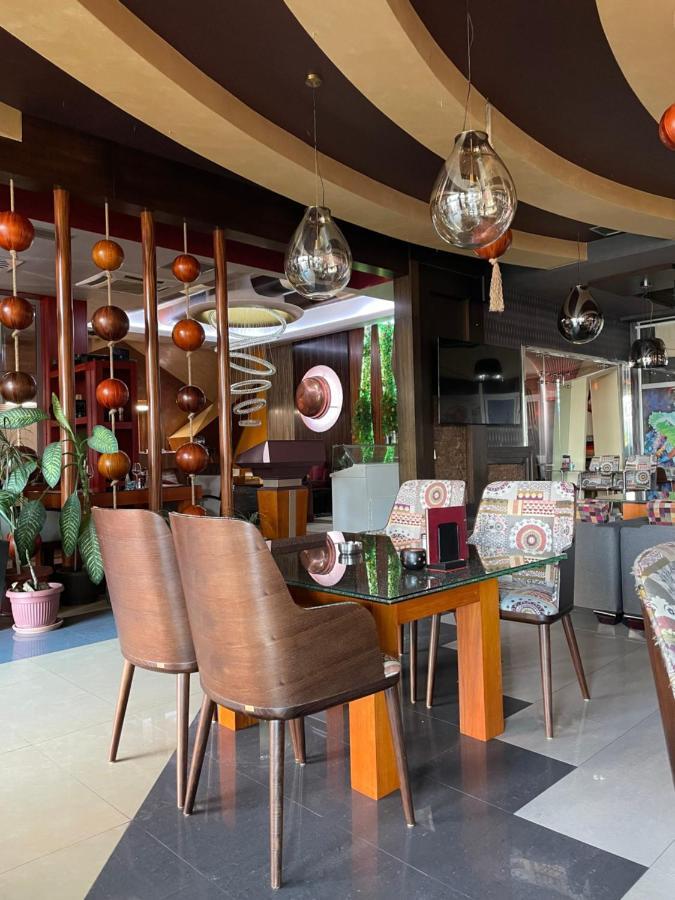 Hotel Havana 洛兹尼察 外观 照片